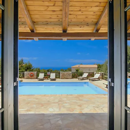 فيلة Lida Aresti By Sealand