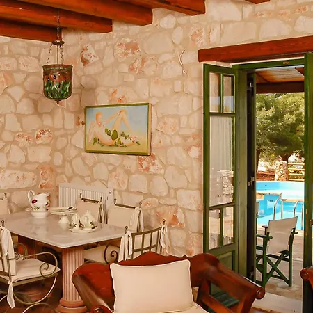 Lida Aresti By Sealand *